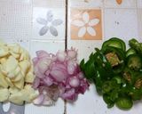 Foto langkah ke 1 dari resep Kulit Sapi Cabe Hijau Praktis.