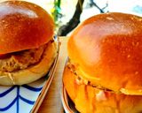 Hình bước làm 3 của món Bánh mì hamburger thịt băm