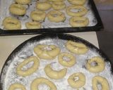 Foto del paso 5 de la receta: Medialunas de manteca