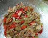 Foto langkah ke 3 dari resep Oseng Pare Teri Pedas.