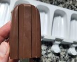 Foto del paso 3 de la receta: Paletas decoradas sin gluten
