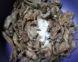 Foto langkah ke 1 dari resep Sambal Cumi Kemangi.