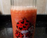 Foto del paso 6 de la receta: Batido de zanahoria, sandía y frutillas con granadina