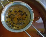 Foto langkah ke 5 dari resep Sirup Markisa.