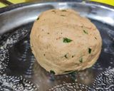 A picture of step 4 of Methi ke parathe.