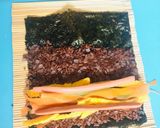Hình bước làm 5 của món Cơm cuộn healthy