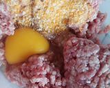 Foto langkah ke 2 dari resep Bistik Daging sapi giling.