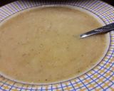 Kapros, tejfölös zsenge cukkini krémleves gazdagon🥣🍽👩🍳💚 recept fázis 7 fotója