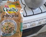 Foto del paso 1 de la receta: Torrejas de arroz integral relleno de verduras salteadas y queso