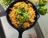 A picture of step 4 of Schewan rice.