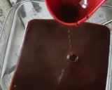 Foto langkah ke 2 dari resep Puding Coklat Terapung.