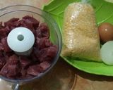 Foto langkah ke 1 dari resep Patty beef burger.