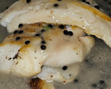 Foto del paso 6 de la receta: Bacalao fresco en su jugo con huevas de lumpus