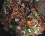 Foto langkah ke 4 dari resep Ikan Asin (Tenggiri / Telang) Asam Manis khas Banjar.