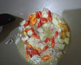 Foto langkah ke 2 dari resep Oseng Bunga Bawang Dan Tahu.