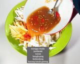 Foto langkah ke 3 dari resep Ikan Panggang Dengan Acar Buah.