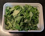 A picture of step 1 of Methi Matar Malai.