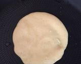 A picture of step 2 of Mango pancake.