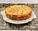 Foto del paso 6 de la receta: Tarta de queso ricotta con pepitas de chocolate