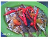 Foto langkah ke 7 dari resep Ikan kuwe merah merona.