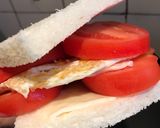 A picture of step 4 of Fresh Tomatoes Double Sandwich.