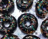 A picture of step 5 of Donuts.