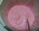 Foto langkah ke 9 dari resep Bolu kukus singkong pandan & strawberry.