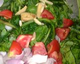 A picture of step 2 of Palak potatoes curry.