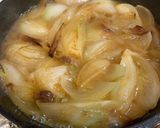 A picture of step 3 of Spring Onion Gratin Soup.