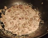 Foto del paso 5 de la receta: Solomillo de ternera con setas al roquefort🥩🍄‍🟫🧀