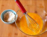 A picture of step 2 of Omelet Roll.