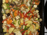 Pollo des-trozado a la Gisella con verduras horneadas