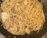 Foto del paso 5 de la receta: Tortilla de fideos a la napolitana