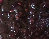 A picture of step 1 of California Farm No Sugar Grape Jelly.
