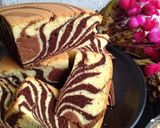 Foto langkah ke 8 dari resep Zebra cake.