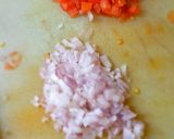 A picture of step 2 of Daal fry.