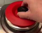 Foto del passaggio 5 della ricetta Ravioli colorati, ricotta e prezzemolo saltati burro e salvia, e tagliatelle tricolore al pomodoro