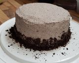 A picture of step 15 of Oreo and Chocolate Cake.
