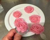 A picture of step 6 of Valentines Flowers Sandwich.