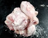 Foto del paso 2 de la receta Muslos de pollo al vino tinto