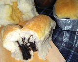Foto langkah ke 8 dari resep Roti Tawar Eggless (metode tangzhong) filling coklat n susu.
