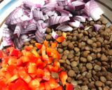 Foto del paso 2 de la receta: Rápida y furiosa proteína(Colorida ensalada de lentejas)