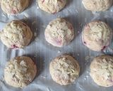 Foto del paso 9 de la receta: Bollitos sin gluten rellenos de frambuesas ❤️ y almendra