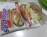 Foto langkah ke 1 dari resep Bakso Goreng Mie Sedap.