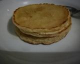 Foto langkah ke 7 dari resep Pancake sederhana rasa populer.
