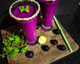 A picture of step 2 of Jamun Juice.