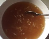 A picture of step 4 of Orange ice tea.