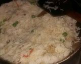 A picture of step 5 of Moti pulav.