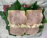 Foto del paso 2 de la receta: Rollo de carnes, queso y espinaca