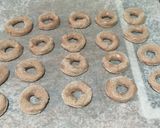 Foto del paso 6 de la receta: Rosquillas de vino tinto